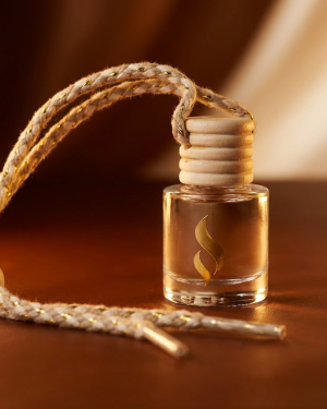 Vanilla Hazelnut Hanging Car Diffuser